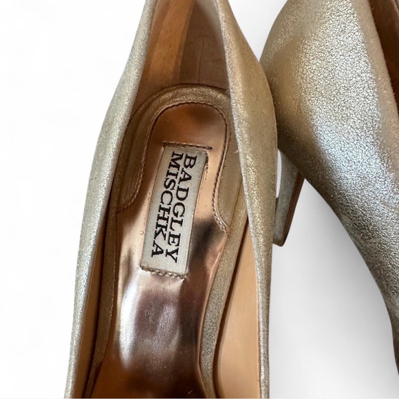 Badgley Mischka 4” Embellished Heels Size 7 - Picture 2 of 7